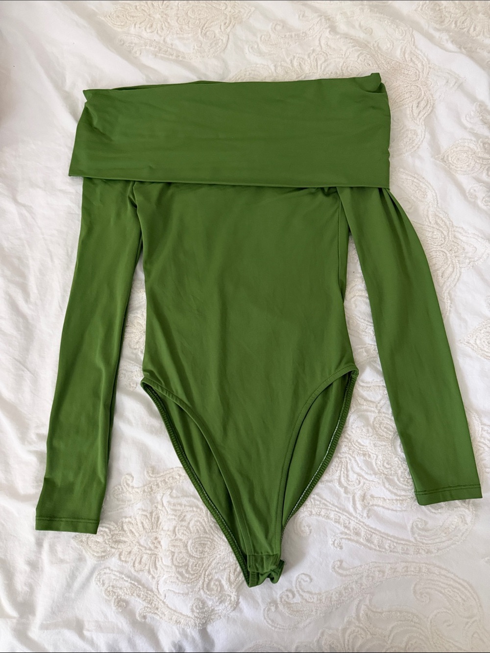 Zara Olive Green Off-Shoulder Long Sleeve Bodysuit sz M